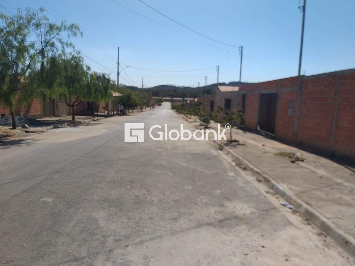 Terreno à venda São Geraldo II 200m² Montes Claros MG: 