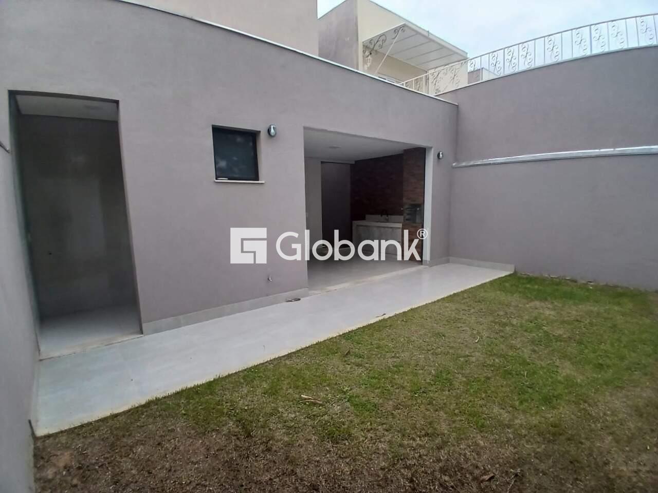 Casa em condomínio 3 quartos à venda Ibituruna 140m² Montes Claros MG: 