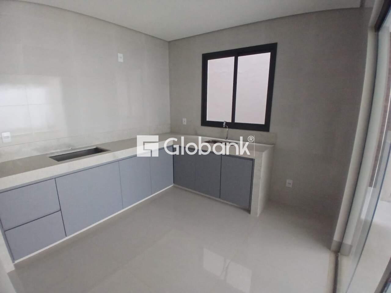 Casa em condomínio 3 quartos à venda Ibituruna 140m² Montes Claros MG: 
