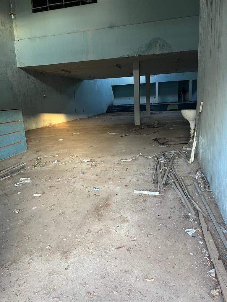 Ponto comercial para aluguel Funcionários 525m² Montes Claros MG: 