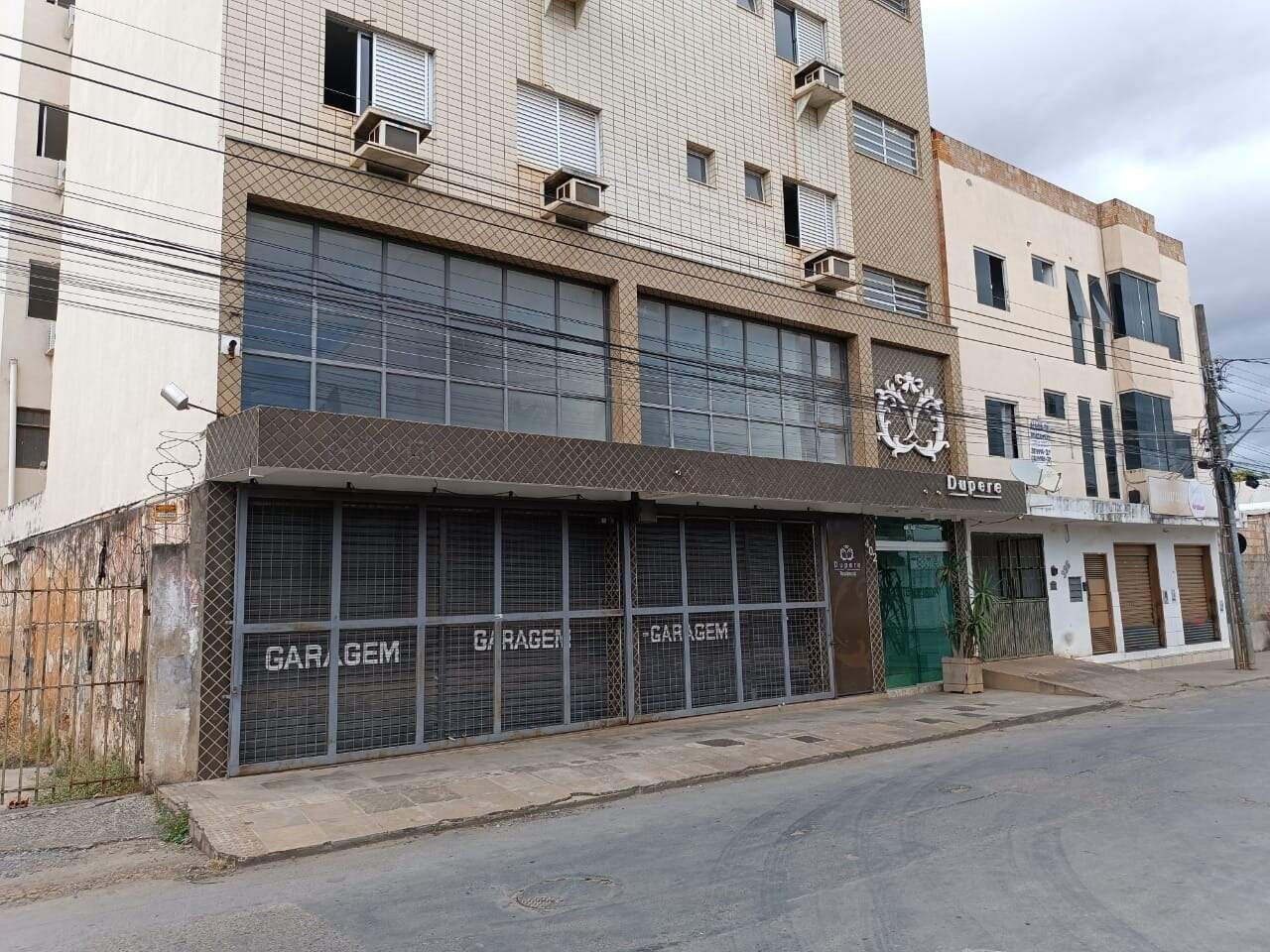 Ponto comercial para aluguel São José 75m² Montes Claros MG: Fachada