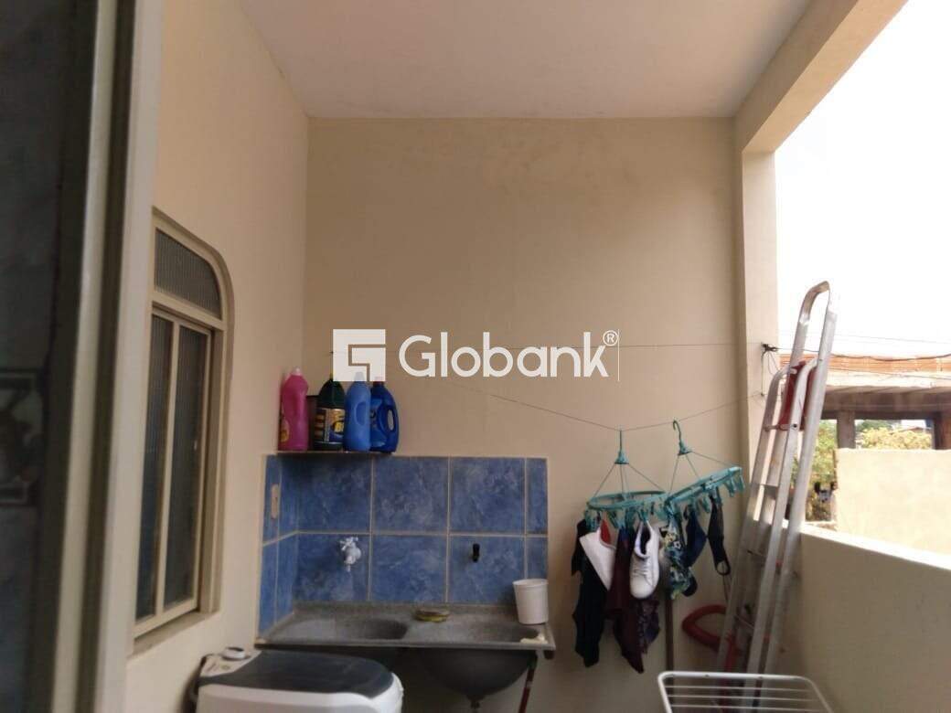 Casa 8 quartos à venda Vila Luiza 100m² Montes Claros MG: 