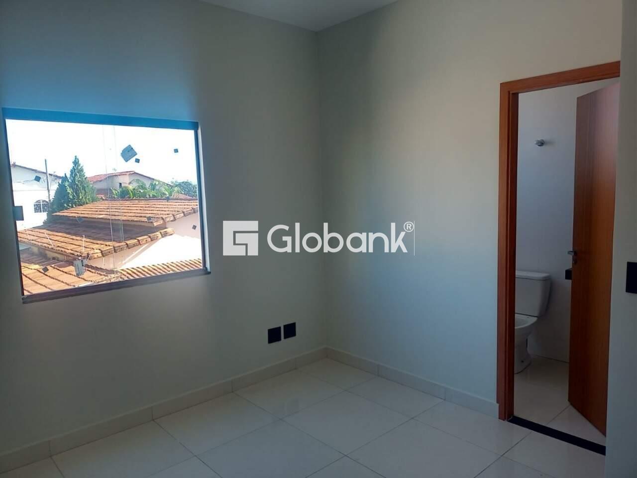 Casa 3 quartos à venda Planalto 135m² Montes Claros MG: 
