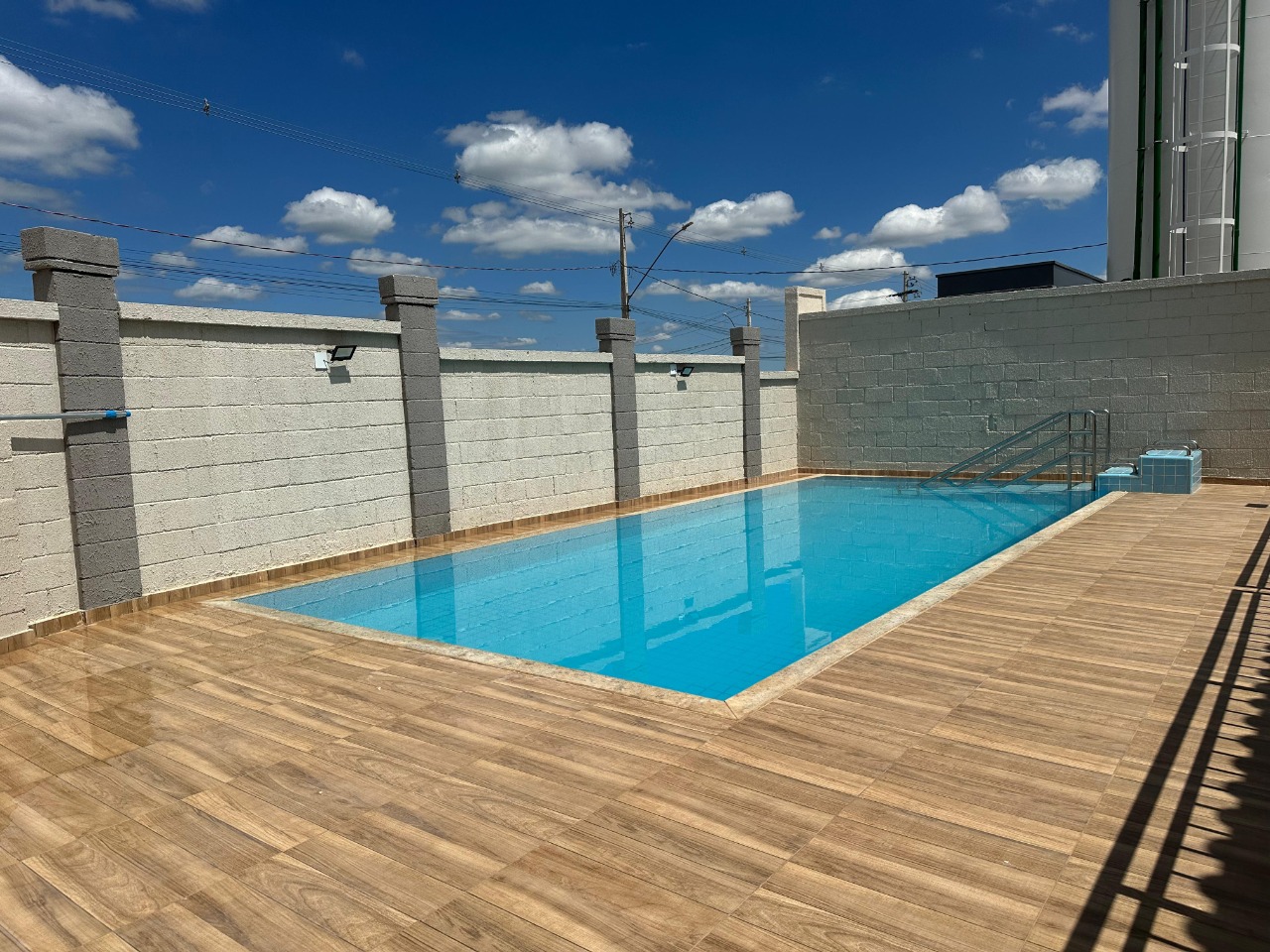 Apartamento 2 quartos para aluguel Residencial Sul Ipês 45m² Montes Claros MG: Piscina