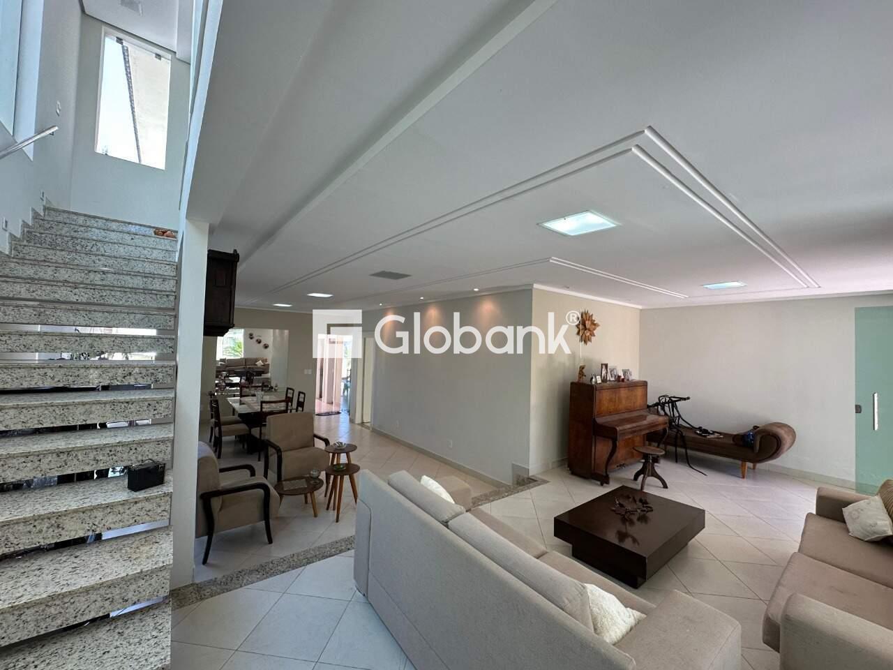 Casa 4 quartos à venda Morada do Sol II 270m² Montes Claros MG: 