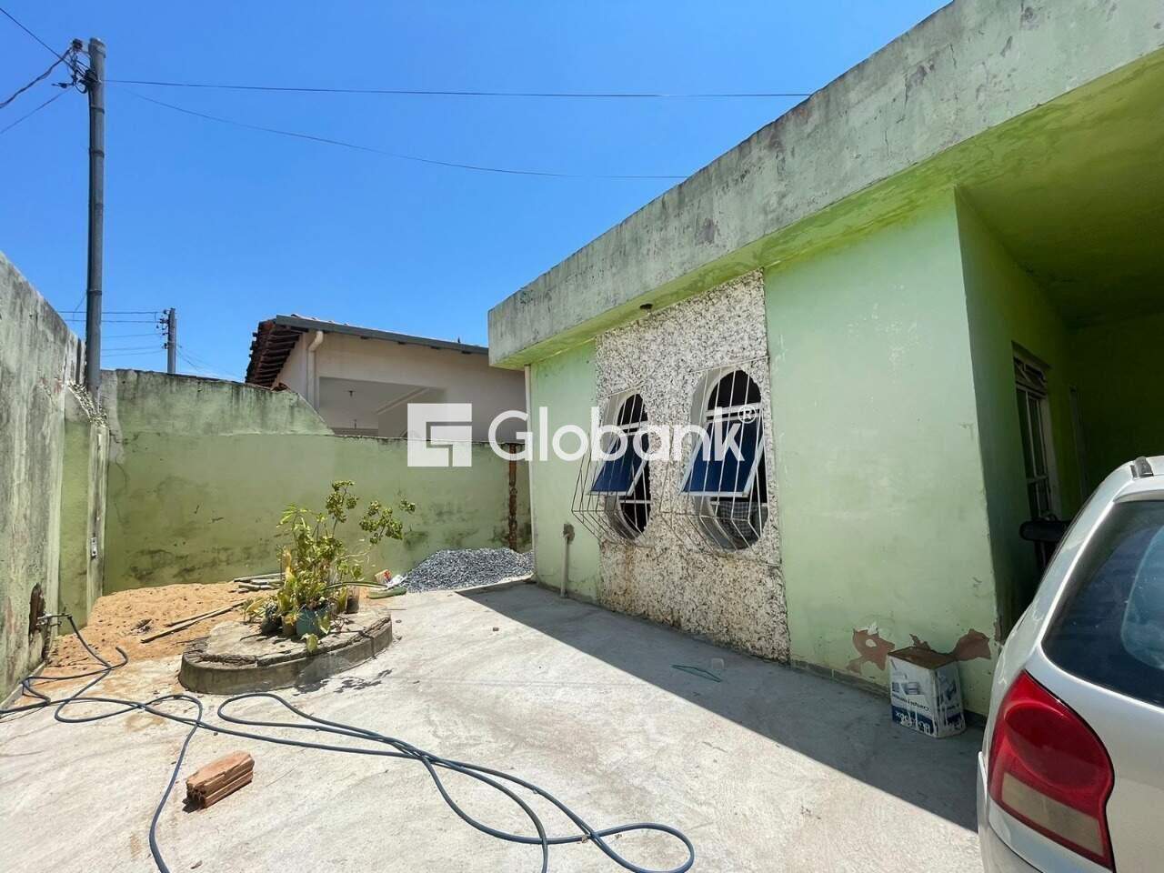 Casa 3 quartos à venda São Judas Tadeu 200m² Montes Claros MG: Garagem