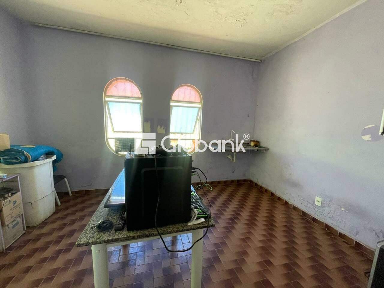 Casa 3 quartos à venda São Judas Tadeu 200m² Montes Claros MG: SALA 01