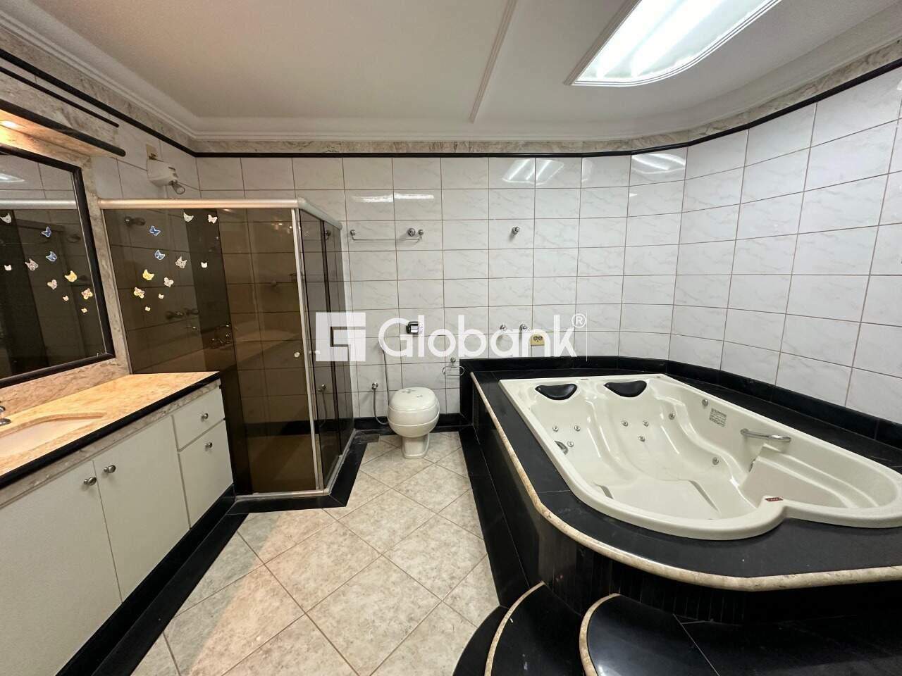 Casa 4 quartos para aluguel Ibituruna 570m² Montes Claros MG: Suite master