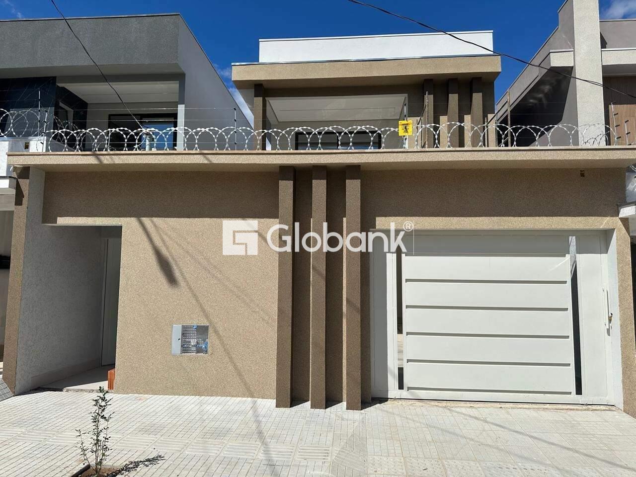 Casa 3 quartos à venda Ibituruna 230m² Montes Claros MG: Fachada