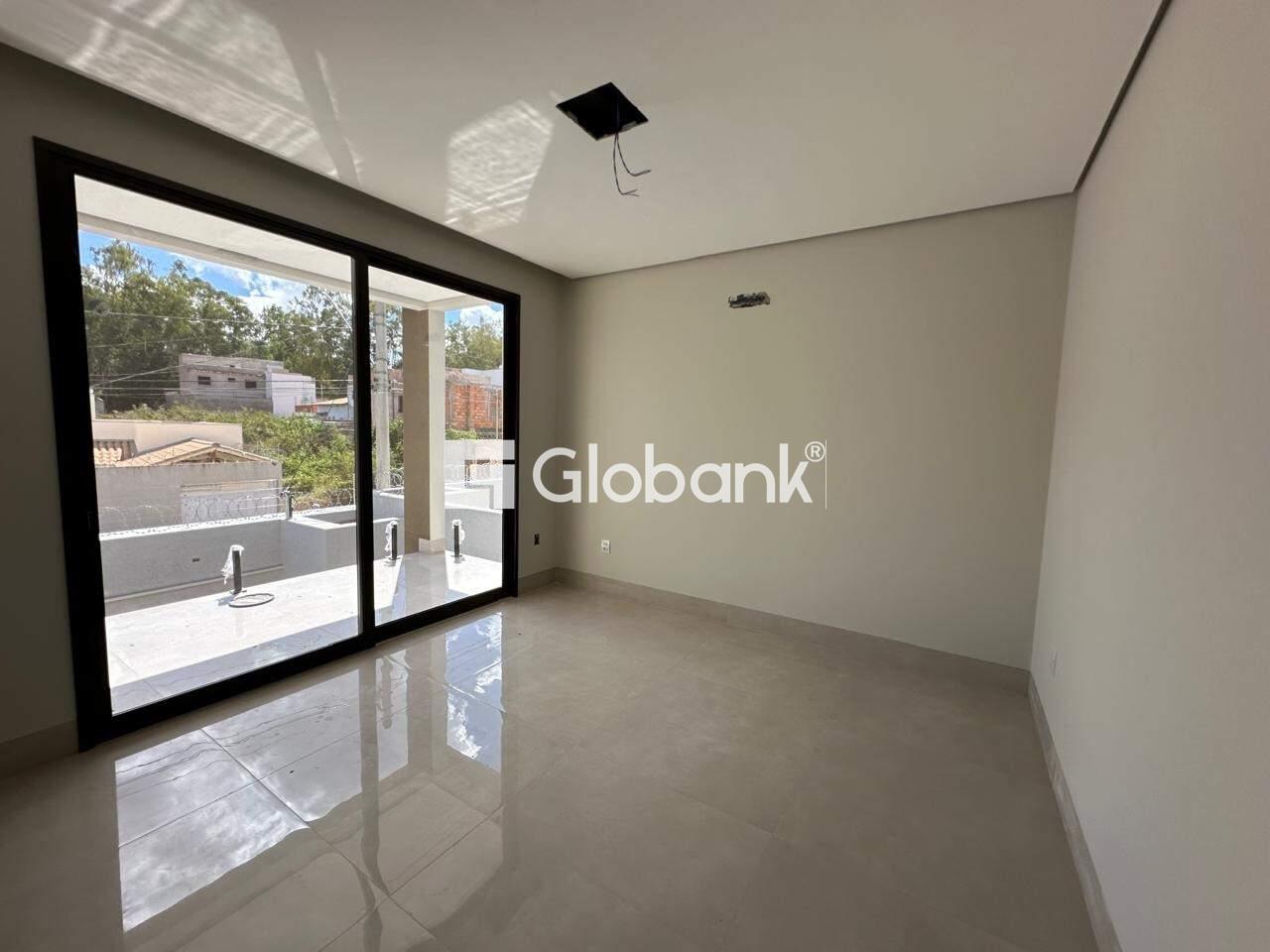 Casa 3 quartos à venda Ibituruna 230m² Montes Claros MG: Quarto