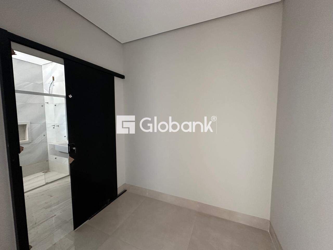 Casa 3 quartos à venda Ibituruna 230m² Montes Claros MG: Closet