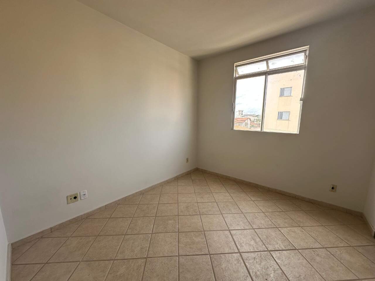 Apartamento 3 quartos para aluguel Cidade Nova 80m² Montes Claros MG: Quarto2