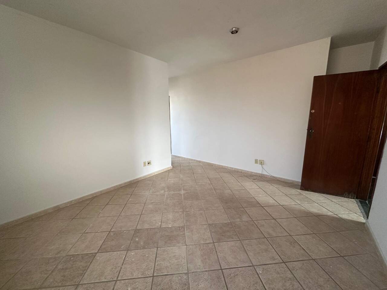 Apartamento 3 quartos para aluguel Cidade Nova 80m² Montes Claros MG: Sala