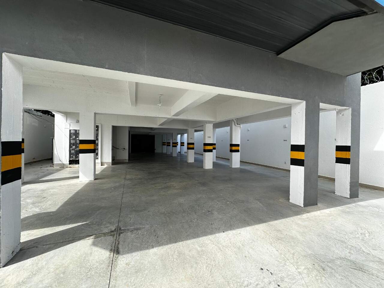 Apartamento 2 quartos para aluguel Cândida Câmara 70m² Montes Claros MG: Garagem