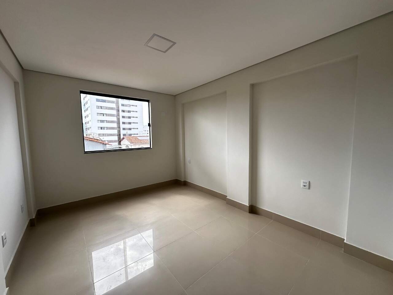 Apartamento 2 quartos para aluguel Cândida Câmara 70m² Montes Claros MG: Quarto2
