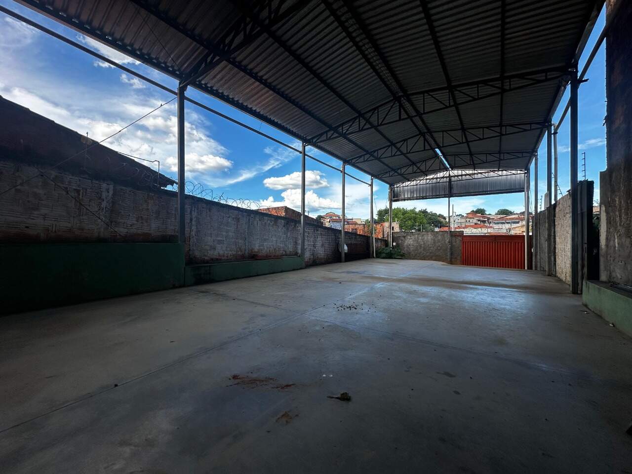 Galpão para aluguel Santa Rita I 125m² Montes Claros MG: Galp o