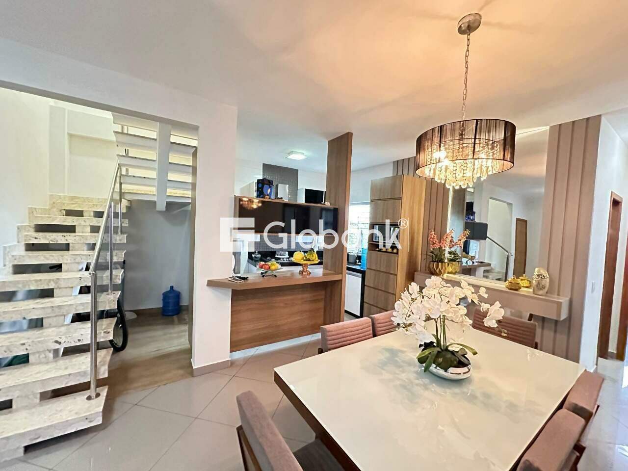 Cobertura 3 quartos à venda Ibituruna 170m² Montes Claros MG: Sala