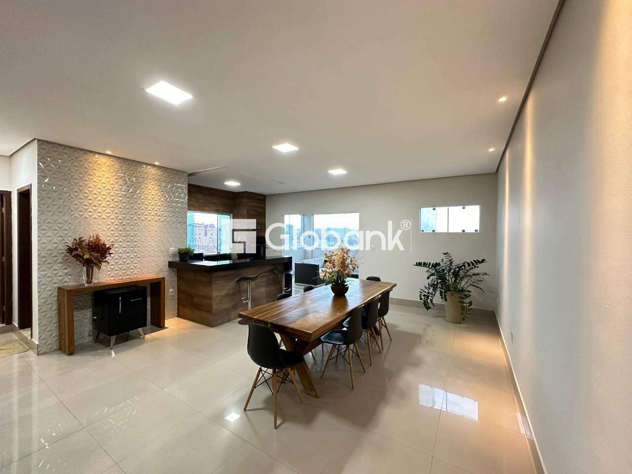 Cobertura 3 quartos à venda Ibituruna 170m² Montes Claros MG: Sala