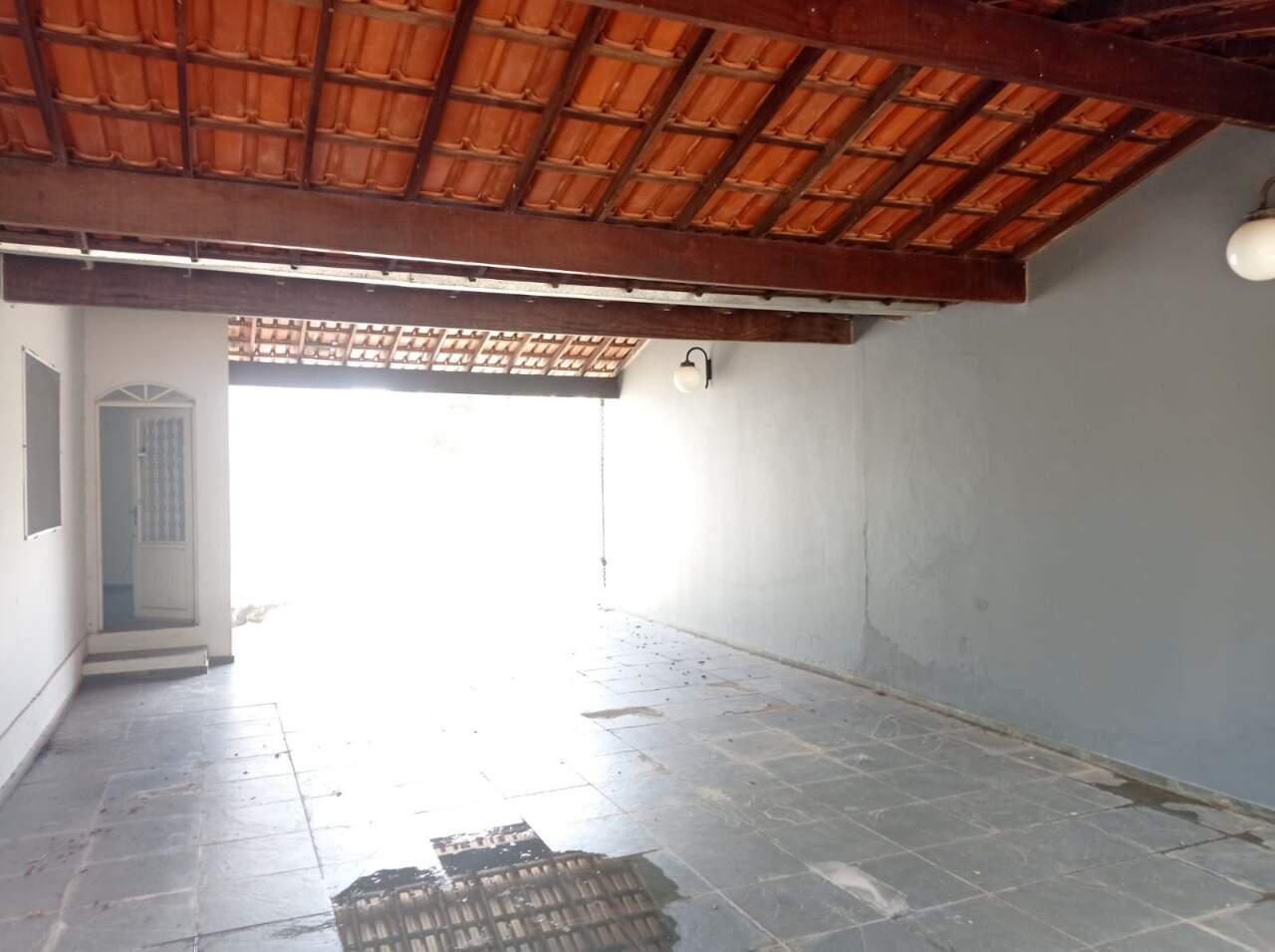 Casa 3 quartos à venda Jaraguá 300m² Montes Claros MG: Varanda