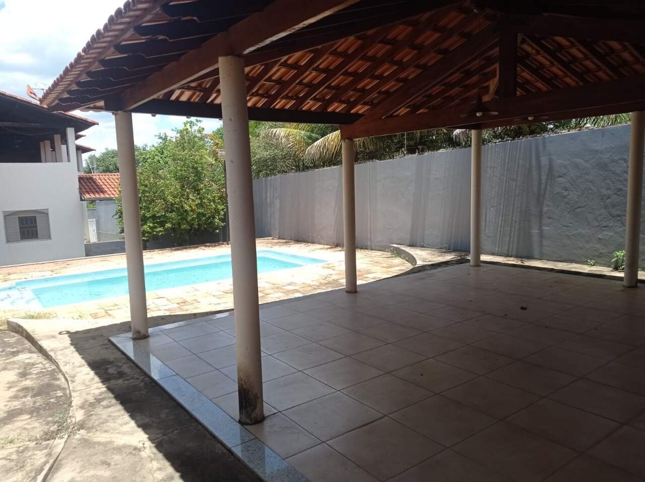 Casa 3 quartos à venda Jaraguá 300m² Montes Claros MG: rea de lazer com piscina