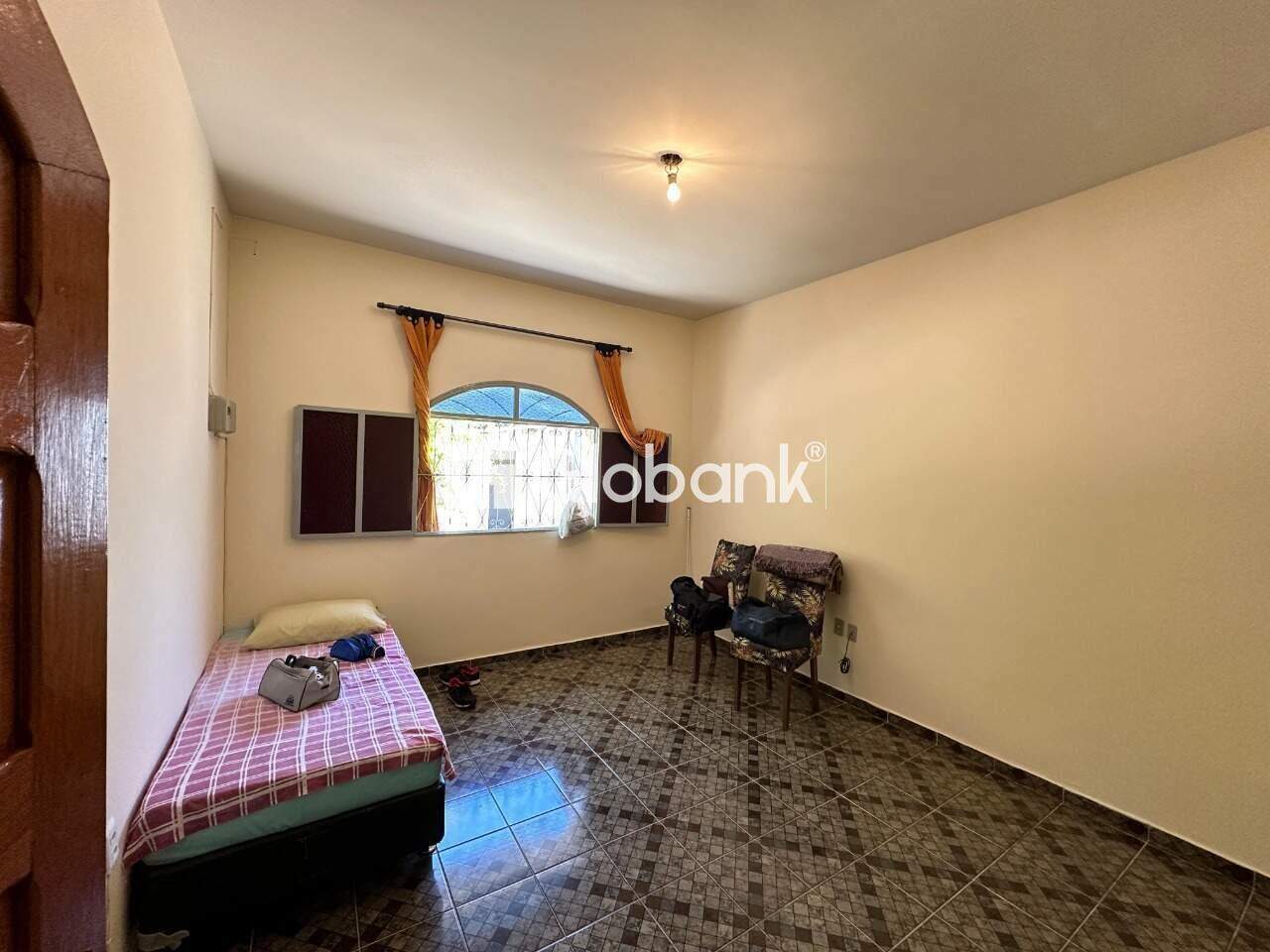 Casa 3 quartos à venda Cidade Nova 180m² Montes Claros MG: Quarto