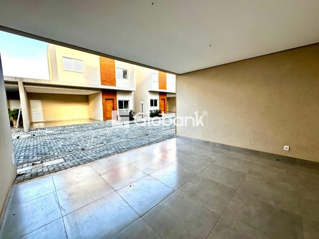 Casa 3 quartos para aluguel Loteamento Reserva Real 153,96m² Montes Claros MG: Garagem