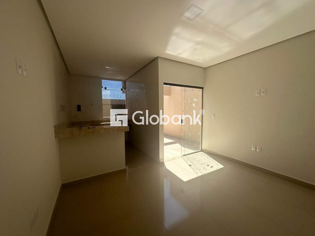 Casa 2 quartos à venda Acácias 47m² Montes Claros MG: Sala