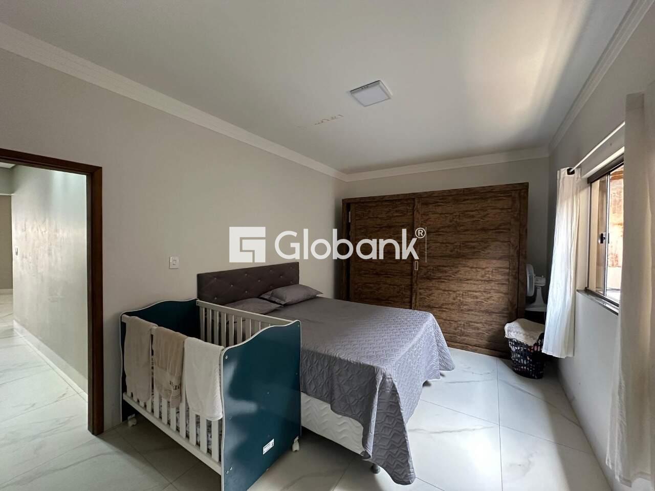 Casa 3 quartos à venda Barcelona Park 230m² Montes Claros MG: Quarto