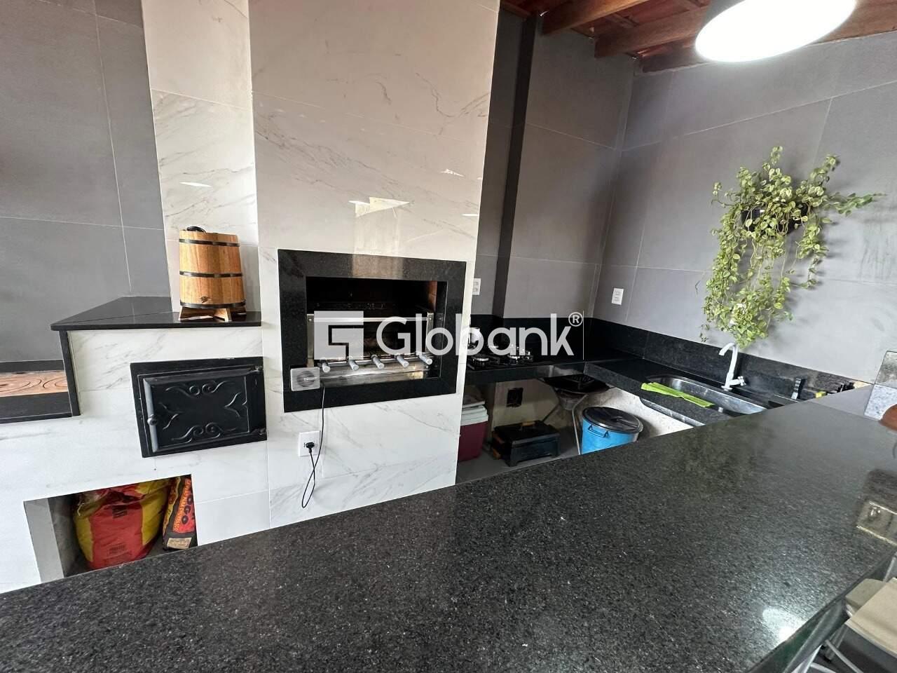 Casa 3 quartos à venda Barcelona Park 230m² Montes Claros MG: rea gourmet