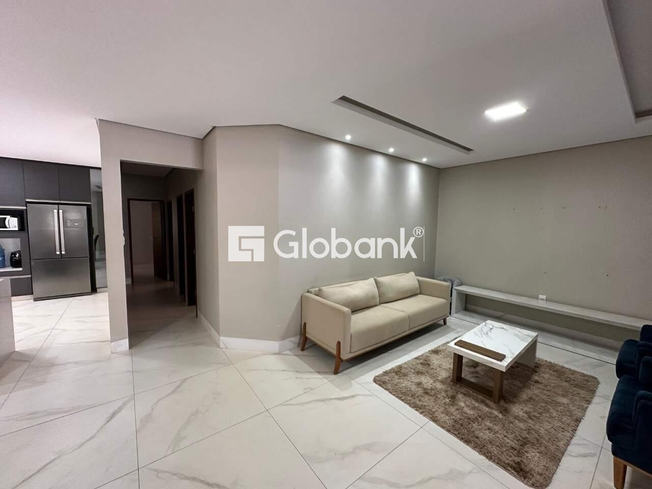 Casa 3 quartos à venda Barcelona Park 230m² Montes Claros MG: Sala de estar