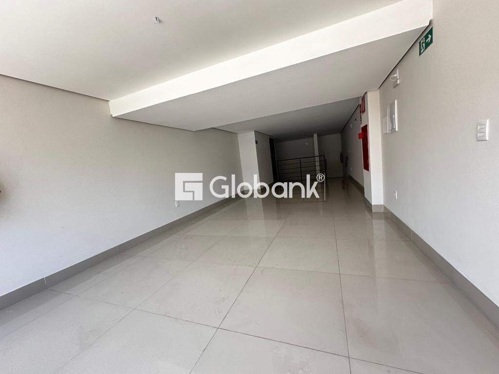 Ponto comercial à venda Todos os Santos 50m² Montes Claros MG: Sal o