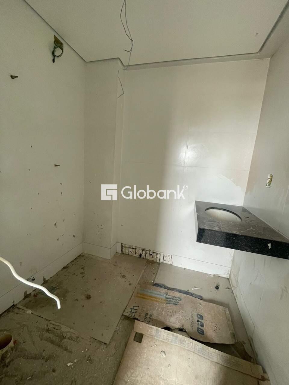 Apartamento 3 quartos à venda Centro 87,92m² Montes Claros MG: Banheiro