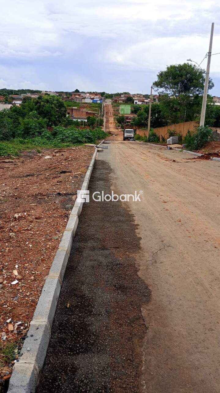 Terreno à venda Independência 0m² Montes Claros MG: f64d0fc3-1ad1-4ed1-935b-9ff70777d827