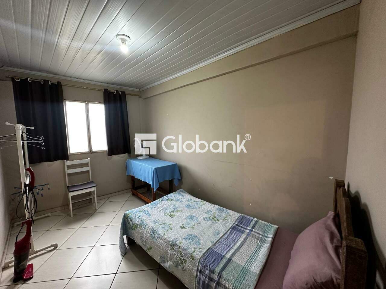 Apartamento 2 quartos para aluguel Edgar Pereira 45m² Montes Claros MG: Quarto1