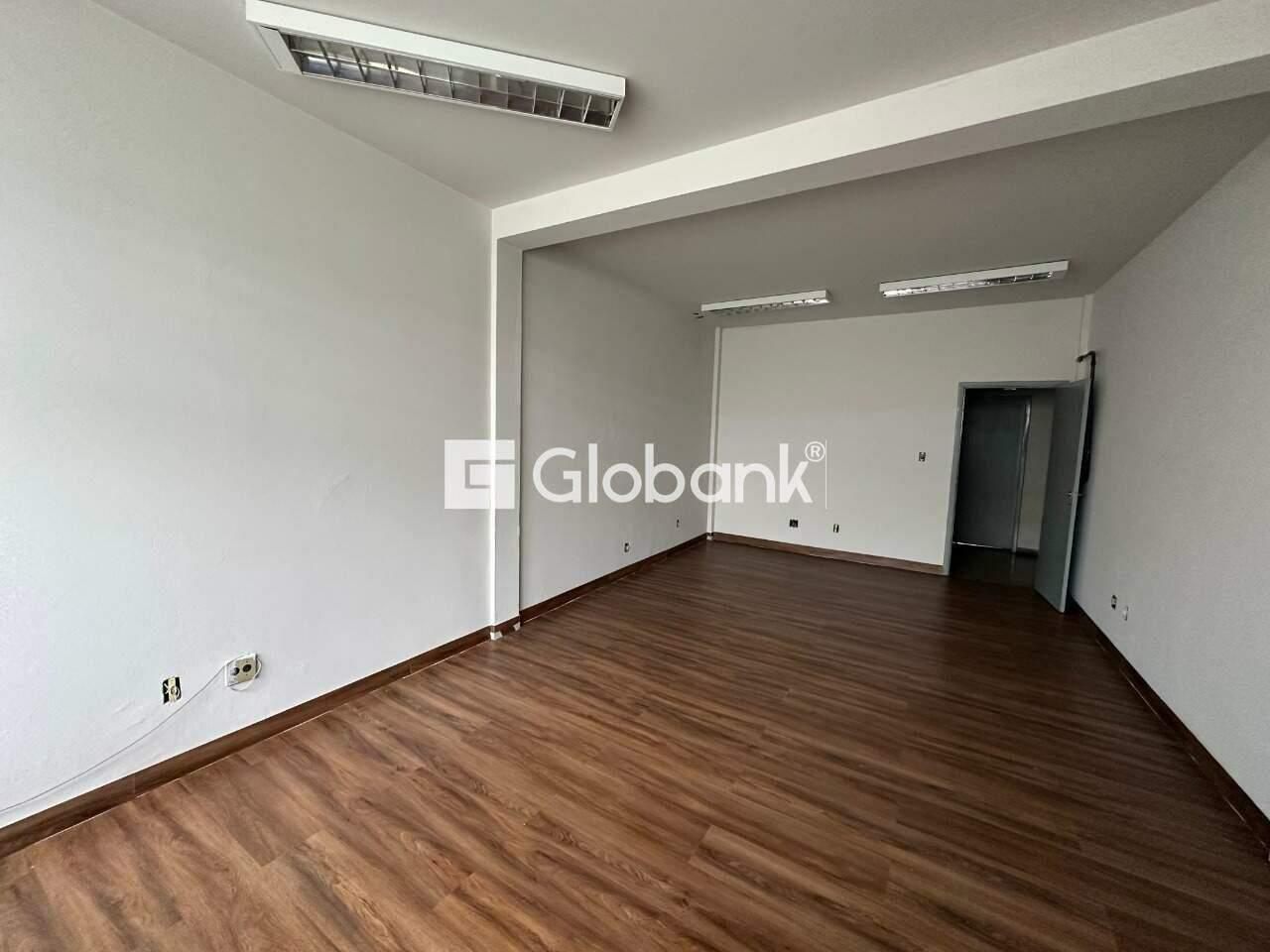 Sala comercial para aluguel Centro 25,86m² Montes Claros MG: Sala.