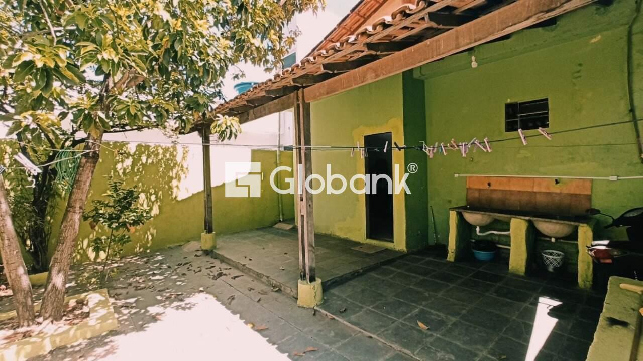 Casa 3 quartos à venda Roxo Verde 200m² Montes Claros MG: REA DE SERVI O