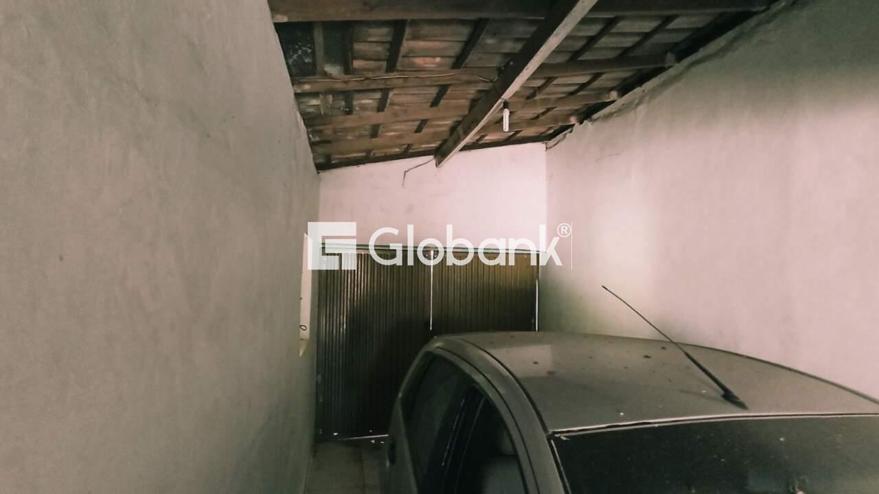 Casa 3 quartos à venda Roxo Verde 200m² Montes Claros MG: GARAGEM