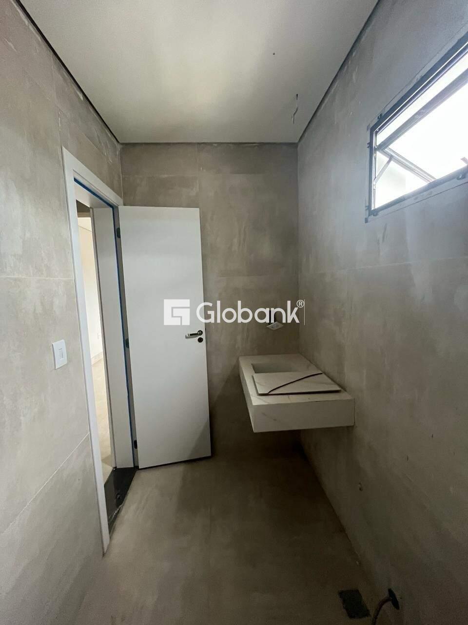 Casa 4 quartos à venda Ibituruna 200m² Montes Claros MG: SU TE
