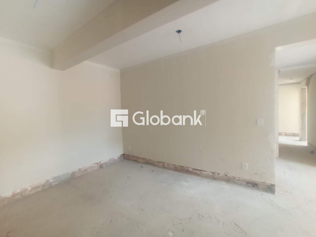 Cobertura 5 quartos à venda Cândida Câmara 260m² Montes Claros MG: Sala