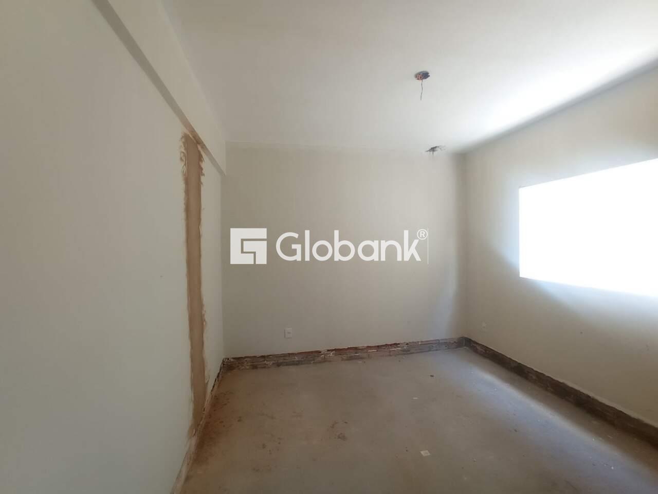 Cobertura 5 quartos à venda Cândida Câmara 260m² Montes Claros MG: Quarto