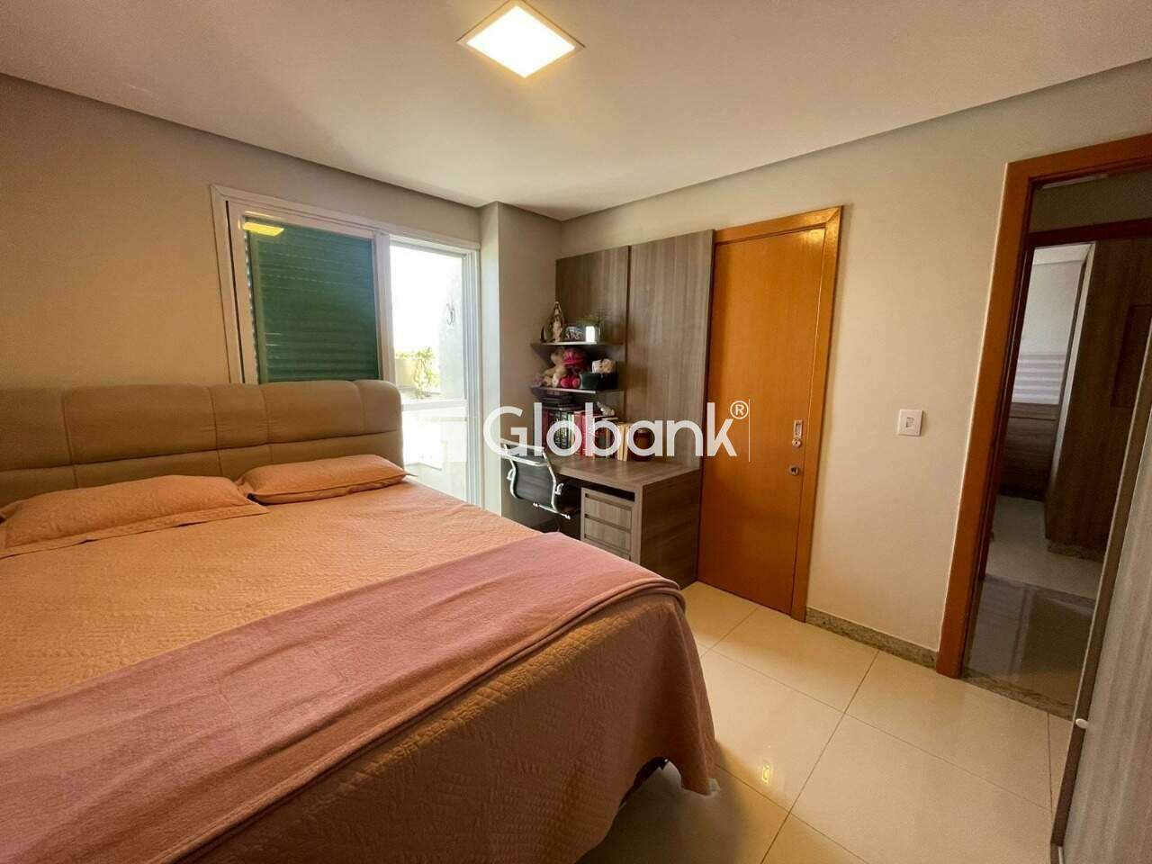 Apartamento 4 quartos à venda Centro 145m² Montes Claros MG: DEMI-SU TE