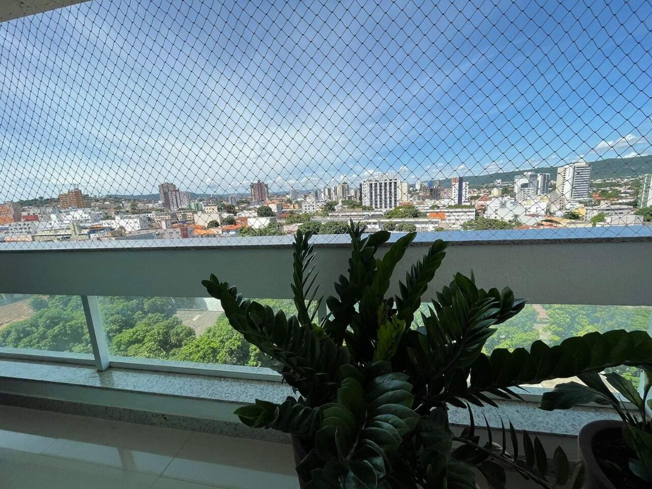 Apartamento 4 quartos à venda Centro 145m² Montes Claros MG: VARANDA