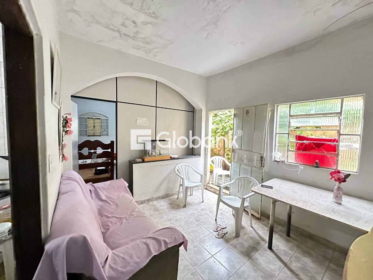 Casa 3 quartos à venda Vila Guilhermina 150m² Montes Claros MG: sala jantar