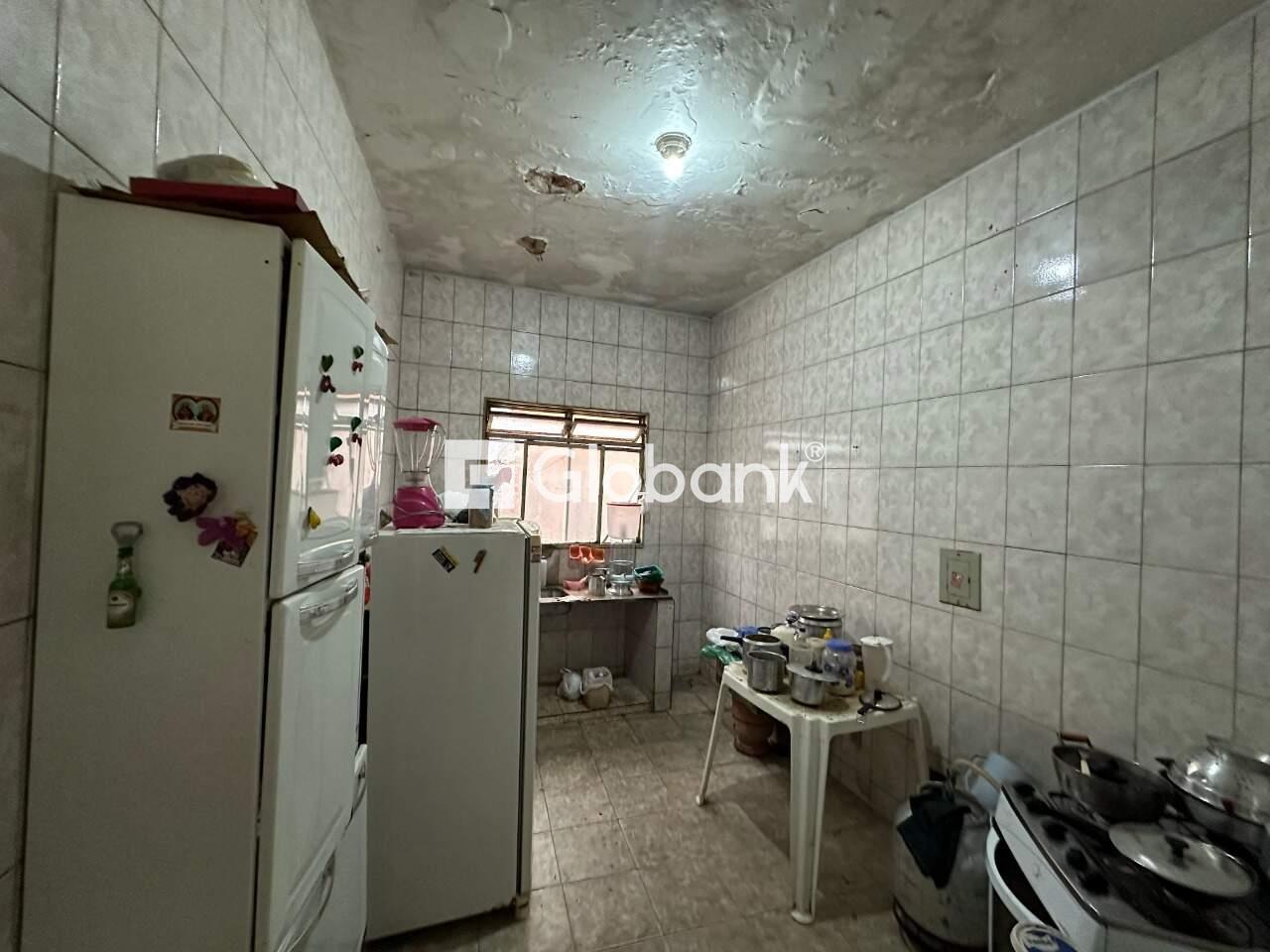 Casa 3 quartos à venda Vila Guilhermina 150m² Montes Claros MG: cozinha