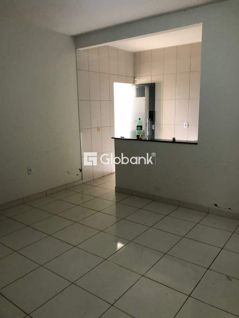 Casa 3 quartos à venda Vila Sion 100m² Montes Claros MG: Sala