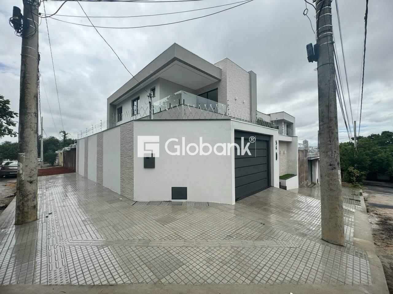 Casa 3 quartos à venda Ibituruna 160m² Montes Claros MG: Fachada