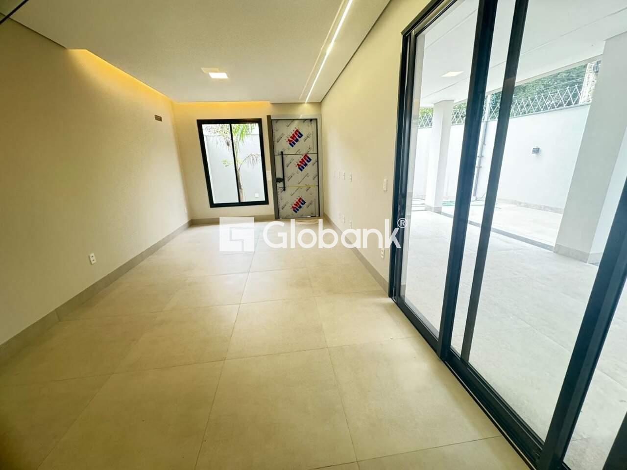 Casa 3 quartos à venda Ibituruna 160m² Montes Claros MG: Sala