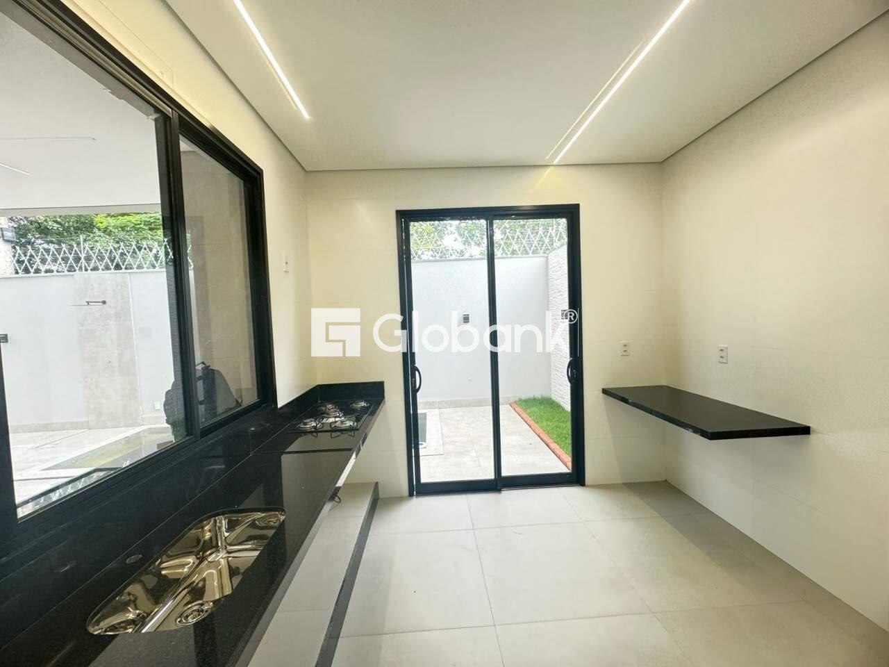 Casa 3 quartos à venda Ibituruna 160m² Montes Claros MG: Cozinha