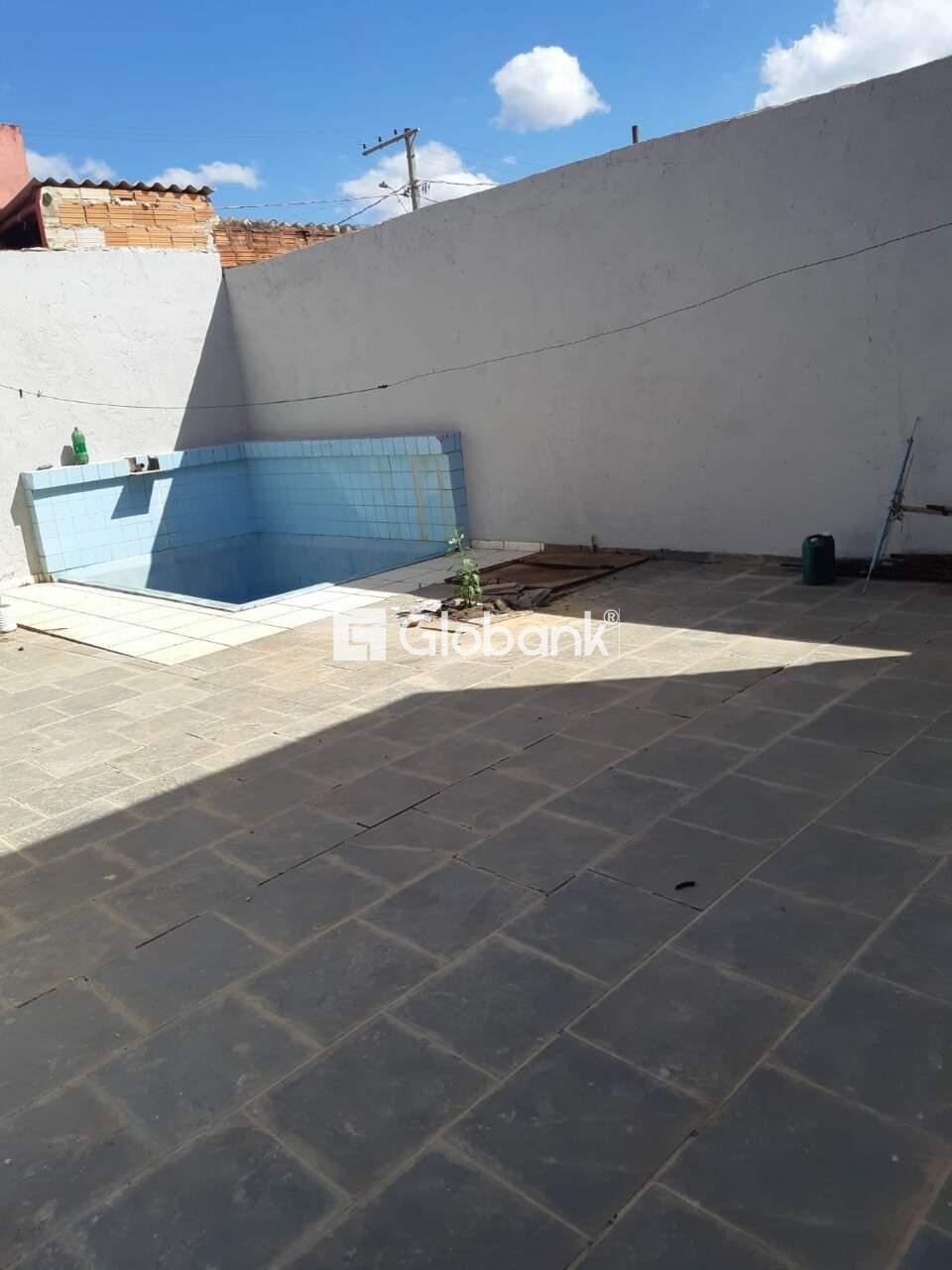 Casa 2 quartos à venda Vila Sion 180m² Montes Claros MG: 