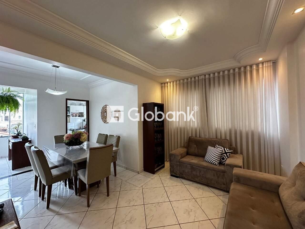 Apartamento 2 quartos à venda São José 70m² Montes Claros MG: Sala